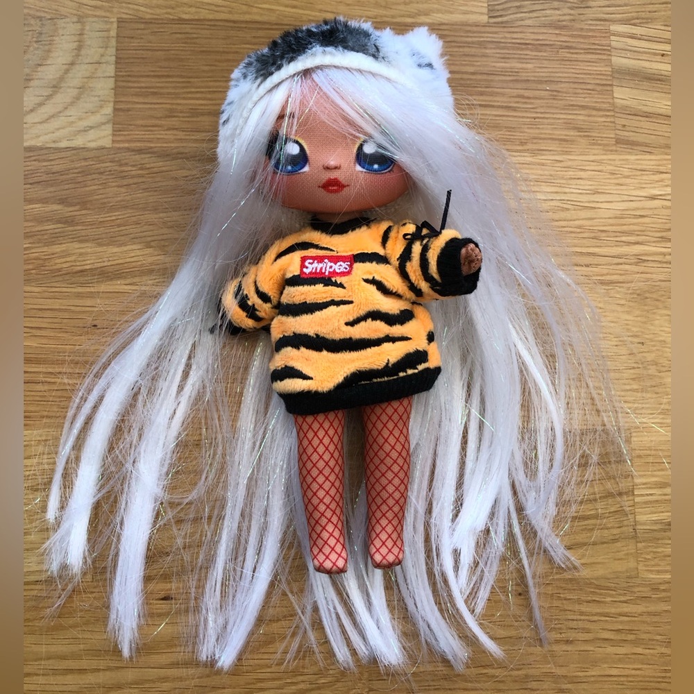 💖 3 for $10 💖 Na! Na! Na! Surprise fashion Bianca Bengal doll tiger stripes